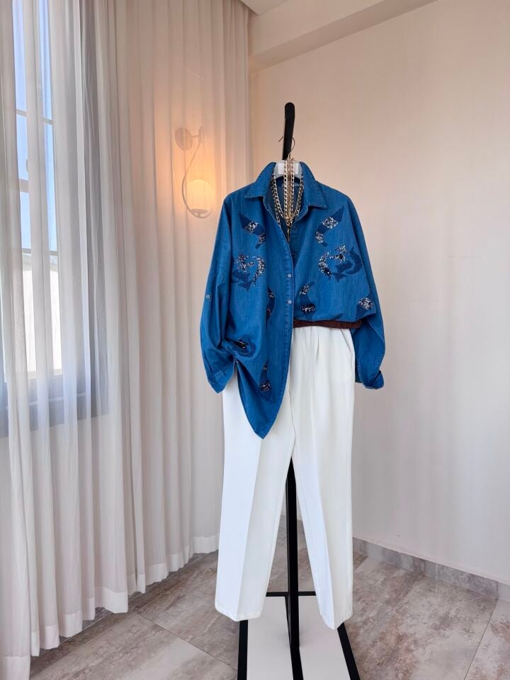 Denim İşlemeli Gömlek